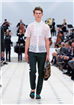 Casa de moda Burberry a lansat colectia masculina de primavara-vara 2016, intitulata “Strait-Laced”!