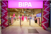 BIPA deschide astăzi primul magazin din România, în Mega Mall București