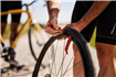 Unior Tepid susține inițiativa privată: atelierele de depanare biciclete pot deveni mici afaceri tehnice solide în România